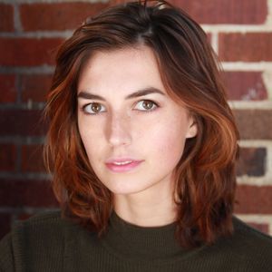 Meet your Posher, Alexia